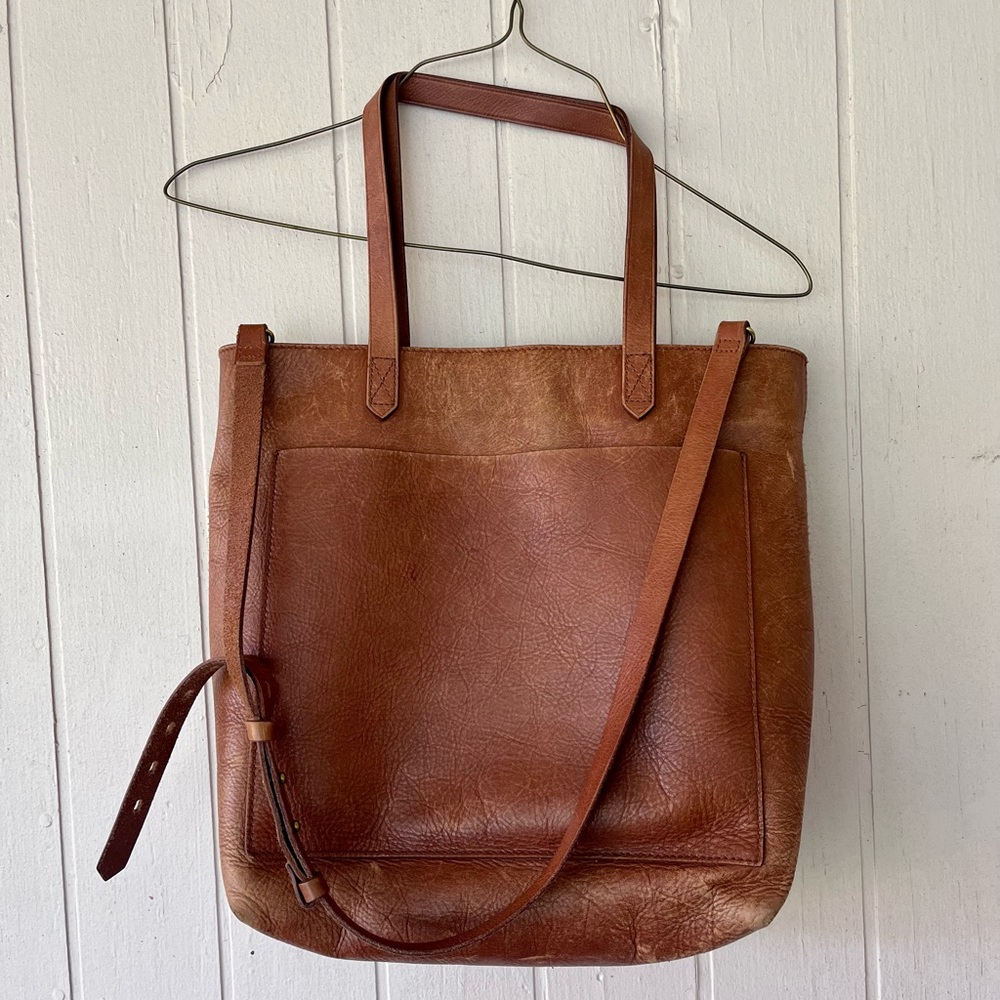 Madewell Zip-Top Medium Transport Tote (color: English Saddle)